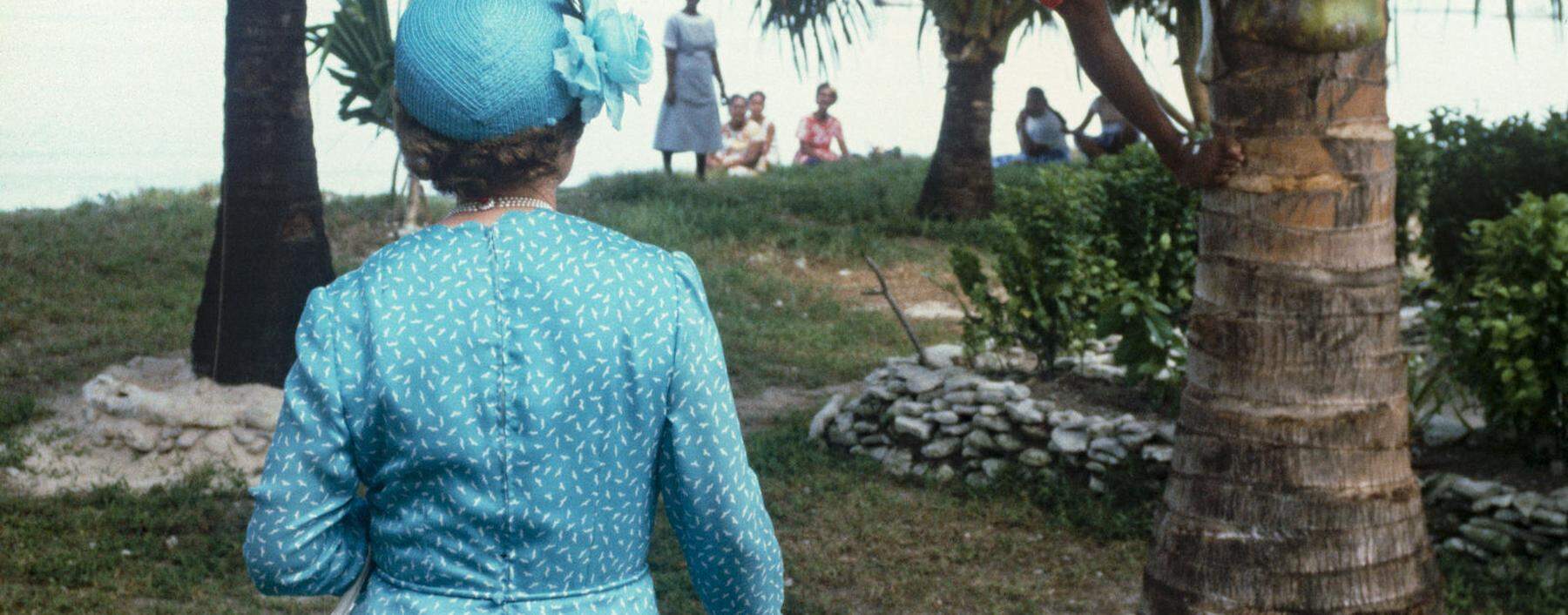 Queen Elizabeth II. in Tuvalu.