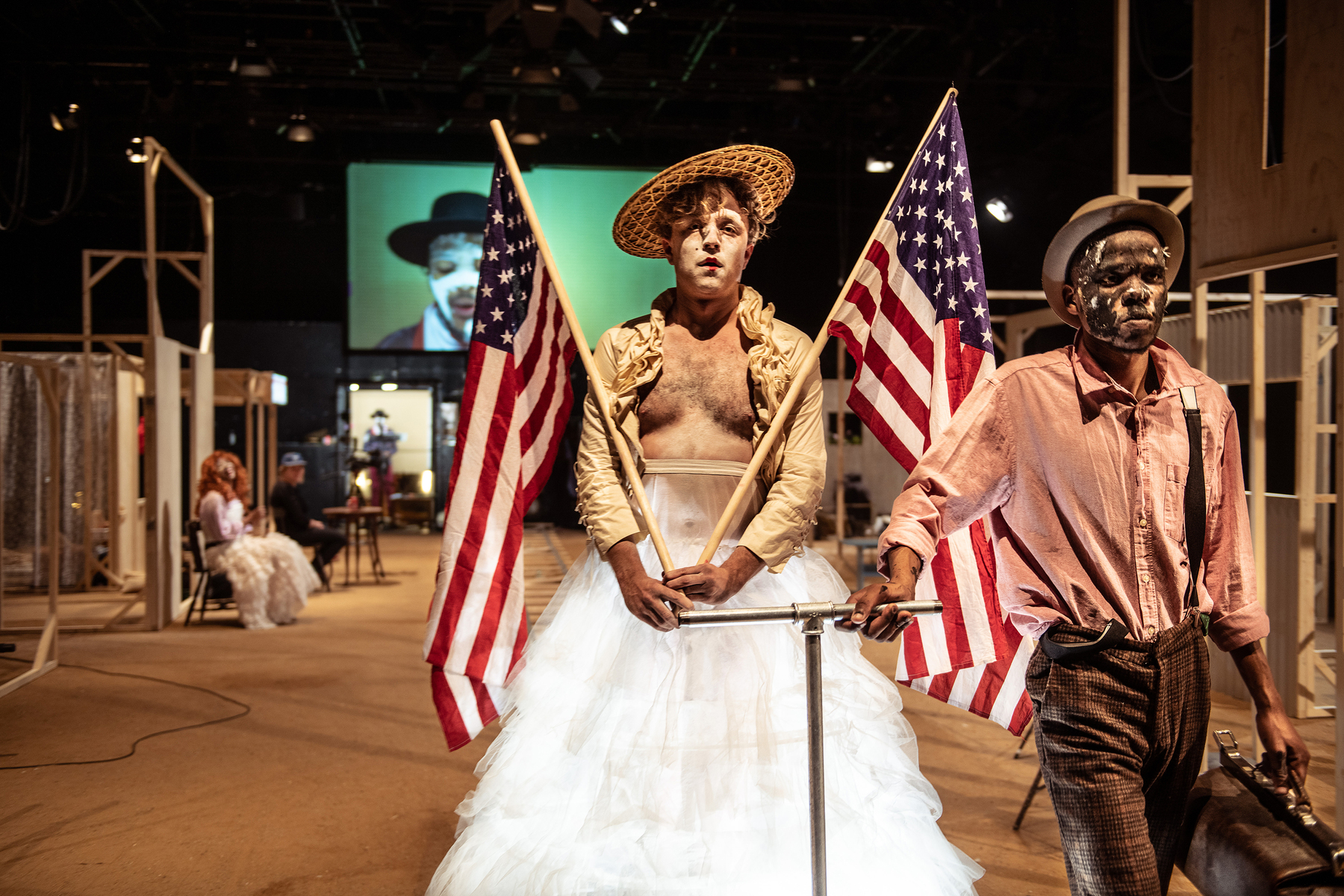 American History as Western Parody: 'Dark Noon' at Wiener Festwochen