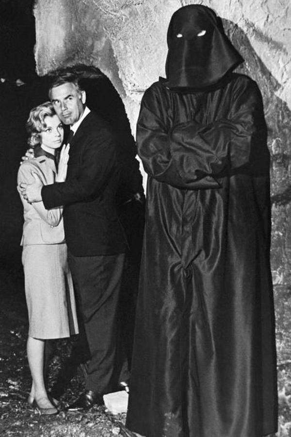 Zumeist spielte "Blacky" einen Privatdetektiv oder einen Inspektor. Filme wie "Der Hexer" wurden in den 1960ern zum Kult.