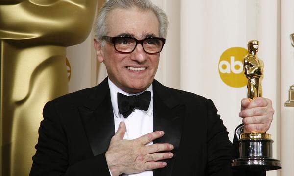 Martin Scorsese wurde lange auf die Geduldsprobe gestellt. Nach seiner ersten Oscar-Nominierung als Regisseur (1981, "Wie ein wilder Stier") war er noch sieben Mal nominiert (darunter auch als Autor), ehe er 2007 für den Mafia-Thriller "Departed - Unter Feinden" seinen ersten Oscar in Empfang nehmen konnte.
