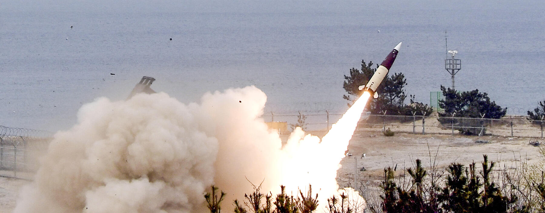 Ein amerikanisches Atacms-System bei einer Übung in Südkorea. Nun erhält auch die Ukraine diese Waffen. 