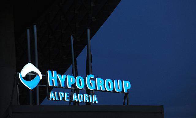 Noch sind die frischen 700 Millionen des Staates an die Hypo Alpe Adria nicht verbucht - dementsprechend herrscht 