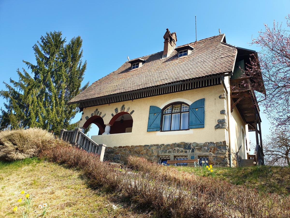 Klassische Wörthersee-Architektur in Seekirn
