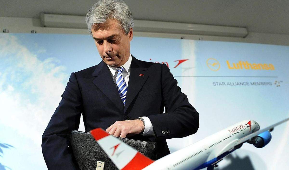 Die Austrian Airlines (AUA) wurde zur Lufthansa-Tochter. Die ÖIAG wurde kritisiert, da die Republik Österreich eine halbe Milliarde Euro Staatsbeihilfe für die Übernahme zahlte. 2007 hatte die Staatsholding, nachdem die Bawag ausgestiegen war, noch auf 42,75 Prozent der Anteile aufgestockt.
