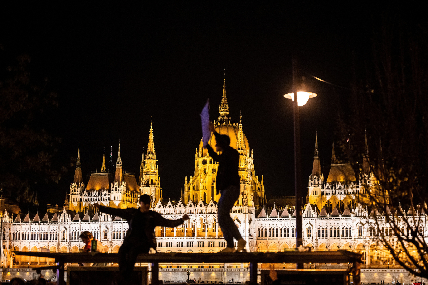 Orbán verliert, und die Aktien steigen. Wer sind die großen Player im Land – und wo kann man investieren? [premium]