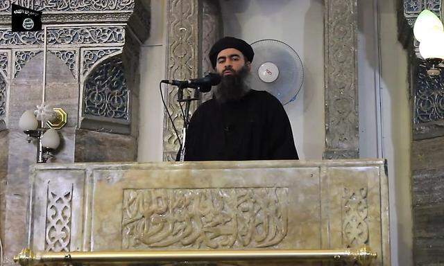 Der IS-Chef bei seinem ersten öffentlichen Auftritt in einer Moschee in Mossul.