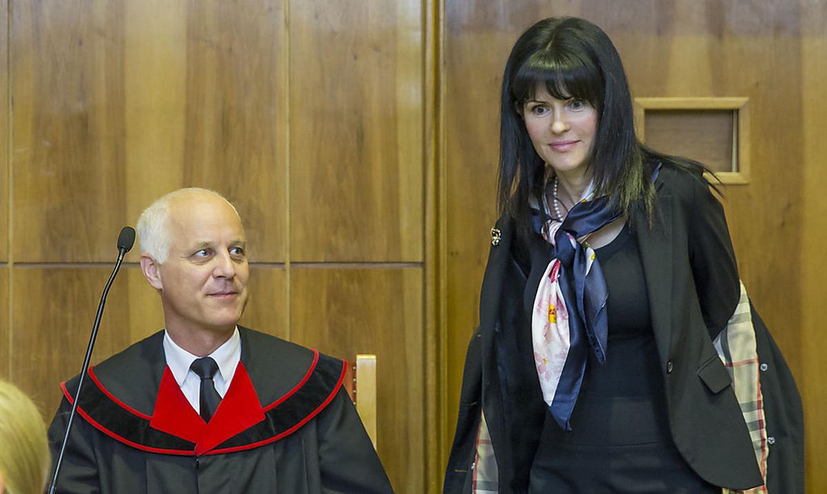 Staatsanwalt Rudolf Fauler und die Verteidigerin Liane Hirschbrich (aufgenommen zu Prozessbeginn am Dienstag)