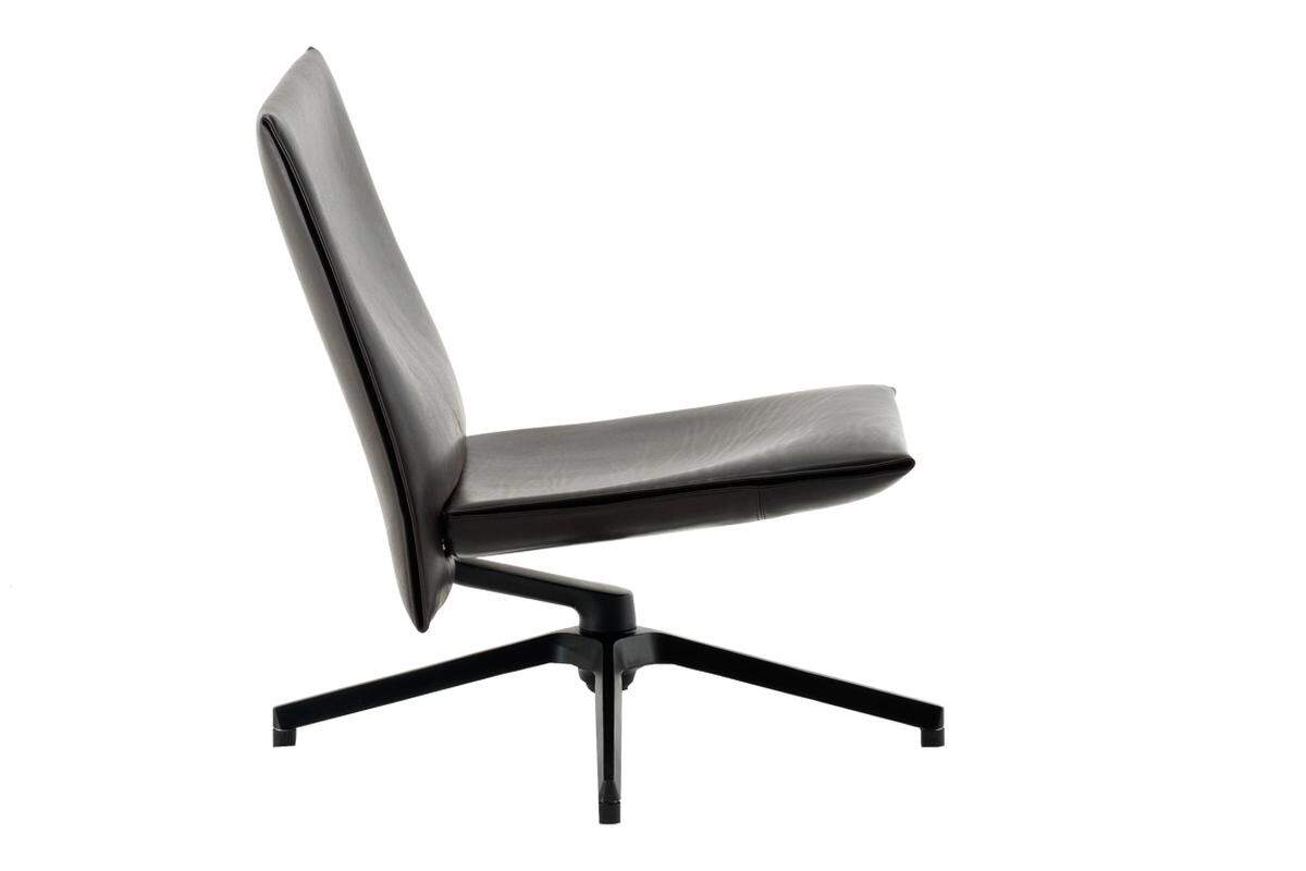 Die Designer Edward Barber &amp; Jay Osgerby entwickelten mit Knoll International den „Pilot chair“, der sich erst gar nicht festlegen will, wo er später steht, in Büro- oder in Privaträumen.