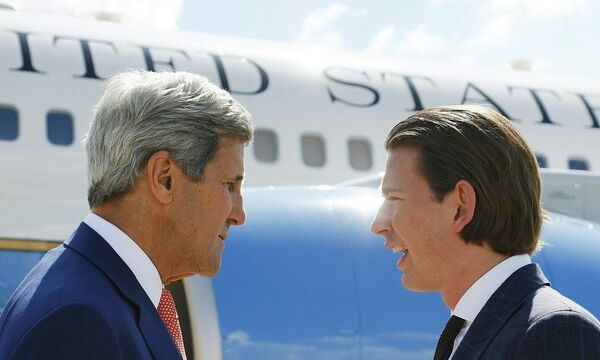 ATOMGESPRAeCHE DER UN-VETOMAeCHTE MIT DEM IRAN: AM KERRY UND AM KURZ AM FLUGHAFEN SCHWECHAT