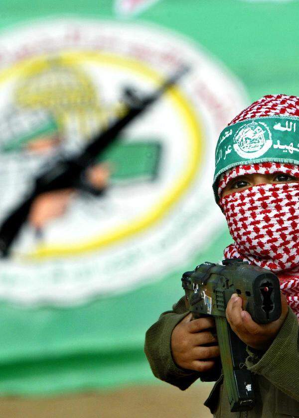 Ideologisierung von Kindern. Ein Hamas-Aufmarsch 2004 