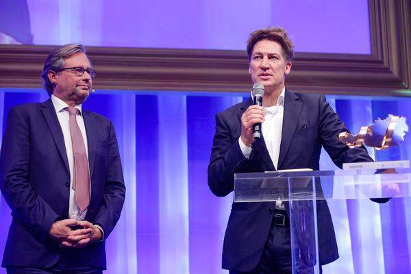 Schauspieler Tobias Moretti erhielt die Auszeichnung von ORF-Generaldirektor Alexander Wrabetz in der Kategorie Kulturerbe.