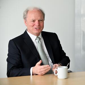 Senior Managing Director für Development Policy and Partnerships, Axel Van Trotsenburg

Foto: Clemens Fabry