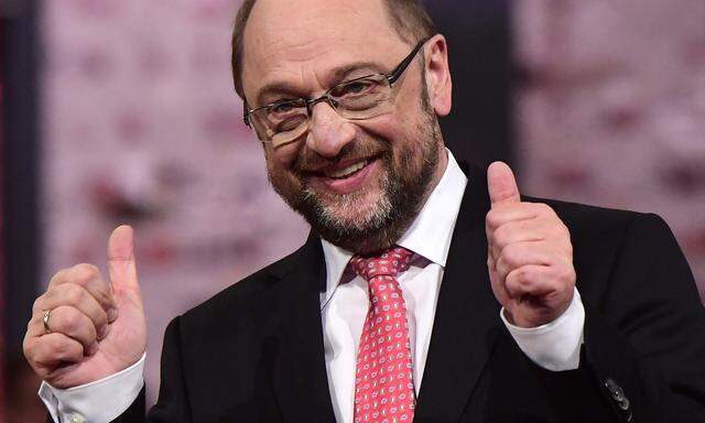 Der langjährige deutsche Europaparlamentarier Martin Schulz wurde zum Nachfolger von Parteichef Sigmar Gabriel gewählt.