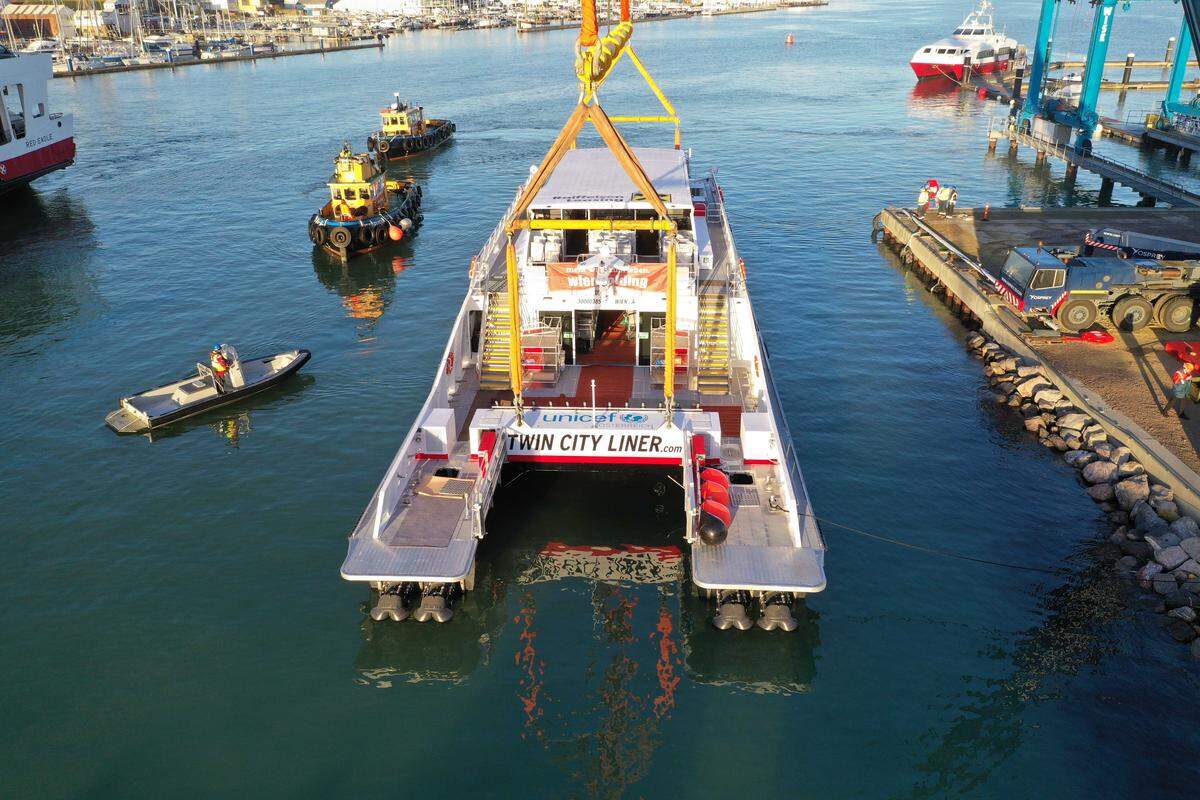 Bis zu 250 Personen kann der neue Twin City Liner transportieren - deutlich mehr als das Vorgängermodell. Dadurch können die Betreiber künftig ein Schiff einsparen. 