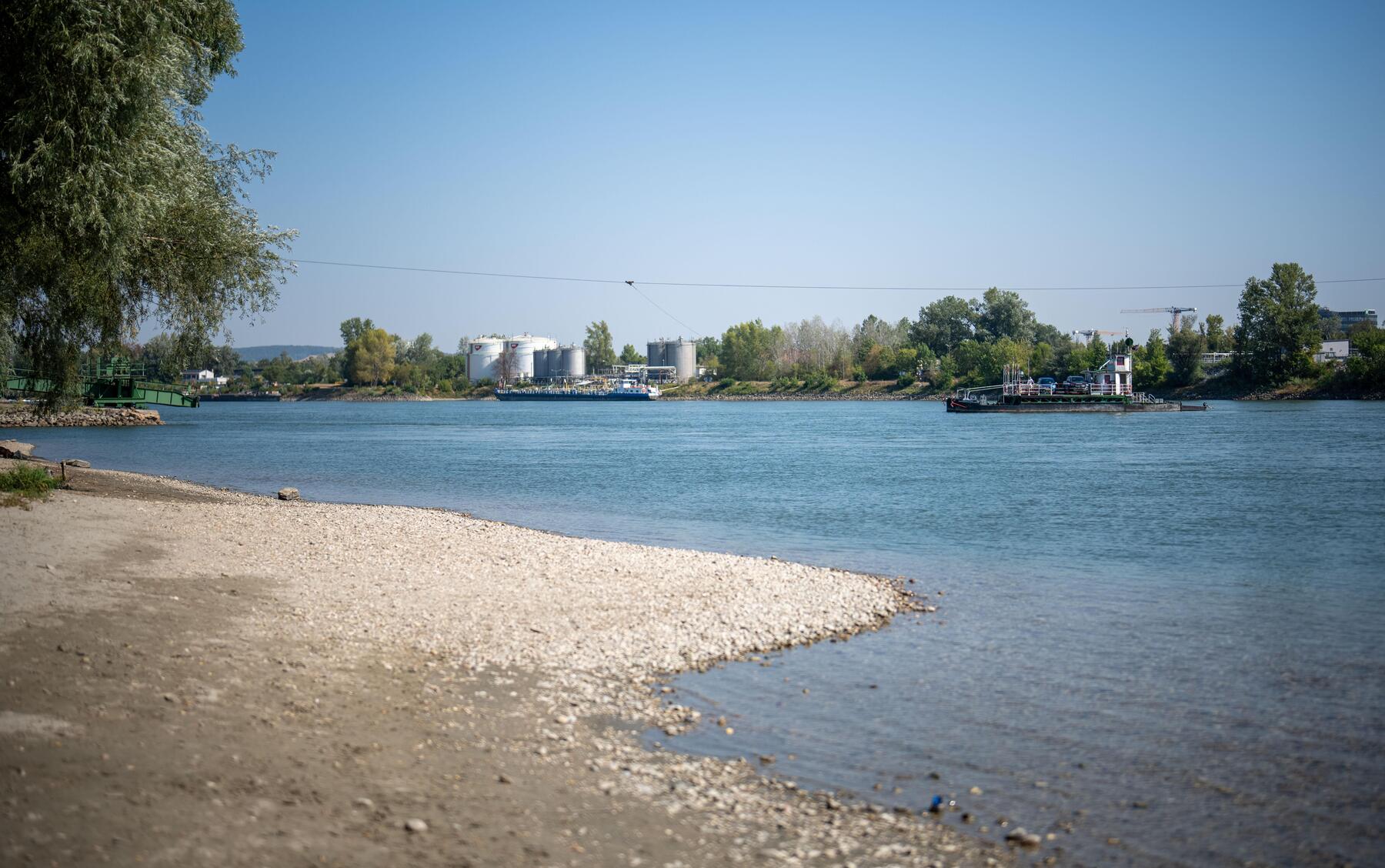 Austria rules out easing truck bans despite drought concerns