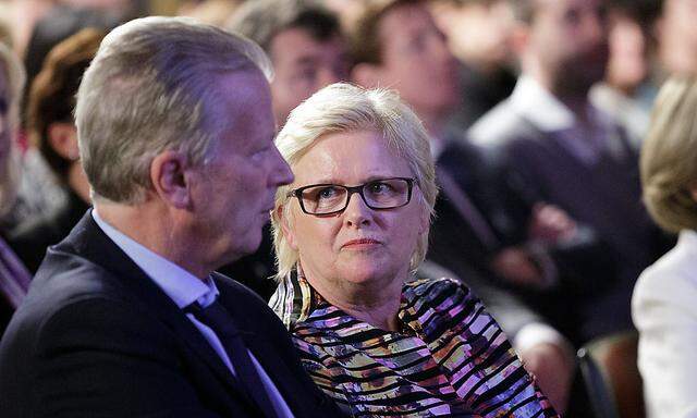 Vizekanzler Reinhold Mitterlehner und ÖVP-Frauenchefin Dorothea Schittenhelm beim Festakt am Freitagabend