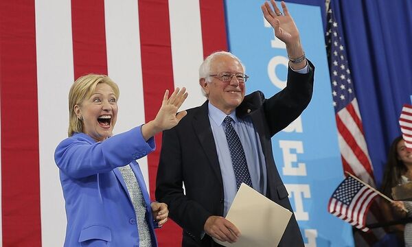 Bernie Sanders stellt sich nun auf die Seite von Hillary Clinton.