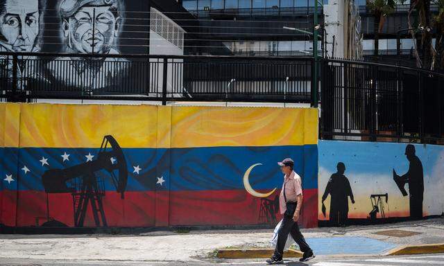 Eine Wandmalerei in Caracas, aufgenommen diesen September. 