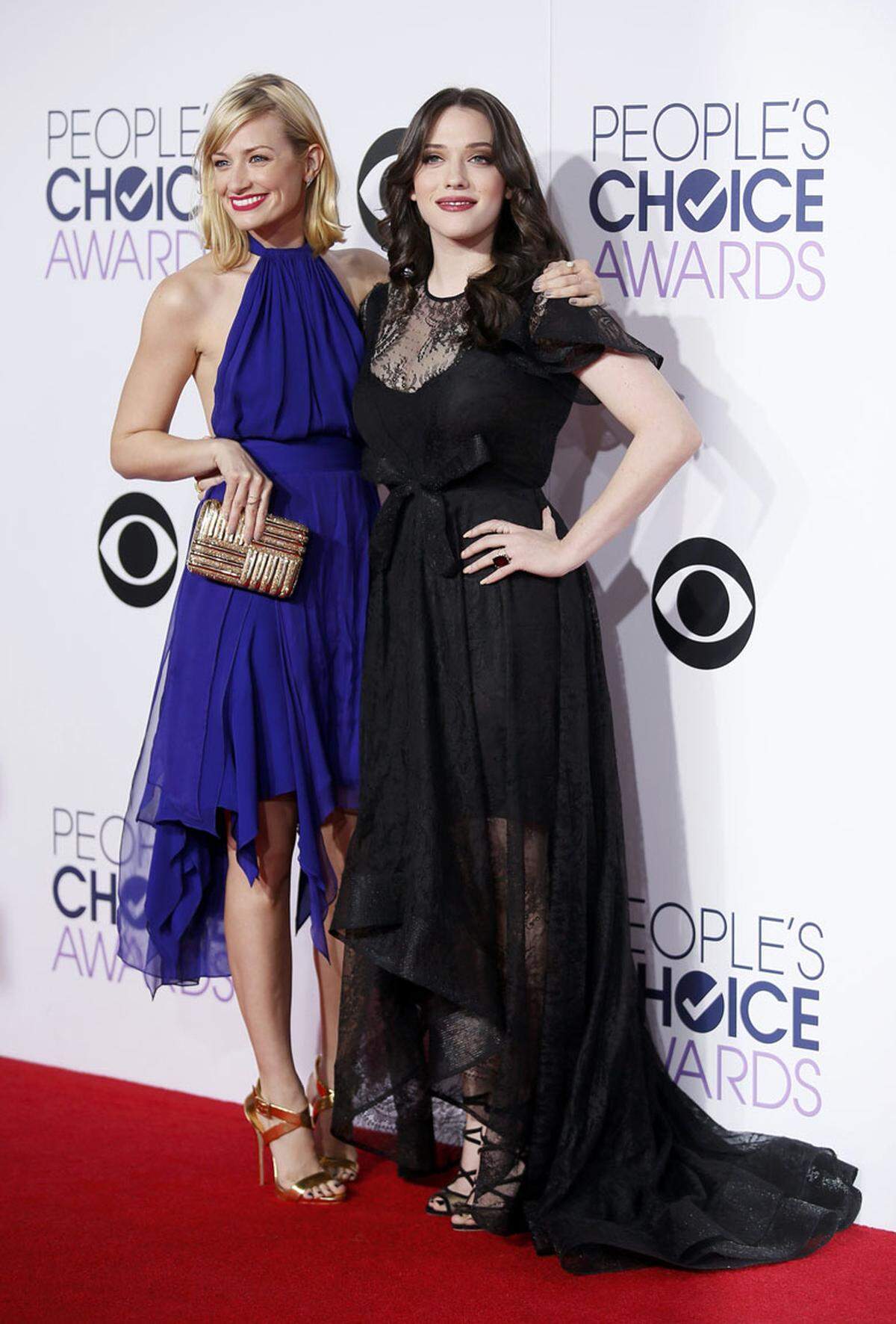 Beth Behrs und Kat Dennings bringen ihre Fans in der Serie "Two Broke Girls" zum Lachen.