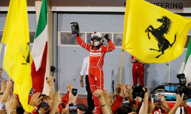 Vettel nach seinem Sieg in Bahrain.