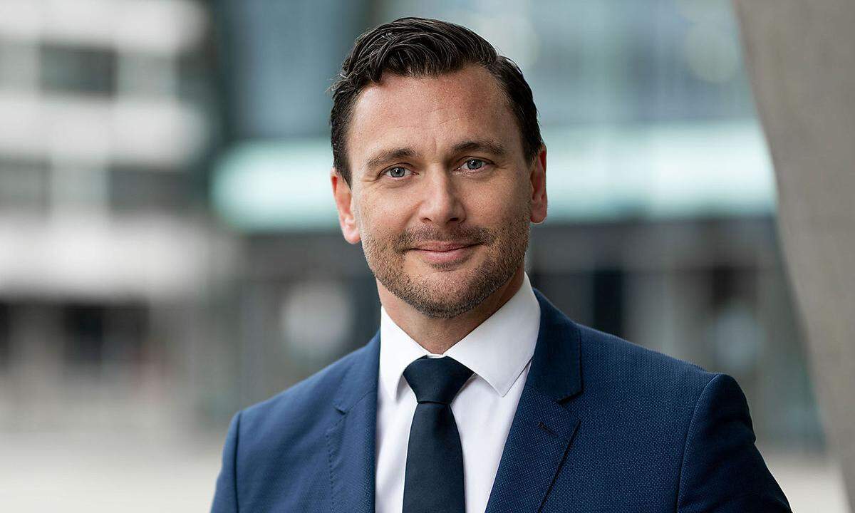 Patrick Ortner übernimmt die Leitung der Geschäftsentwicklung im österreichischen Team von Corum Investments. Der geborene Oberösterreicher war zuletzt als Leiter der Agentur- und Maklervertriebs einer Versicherung tätig.  