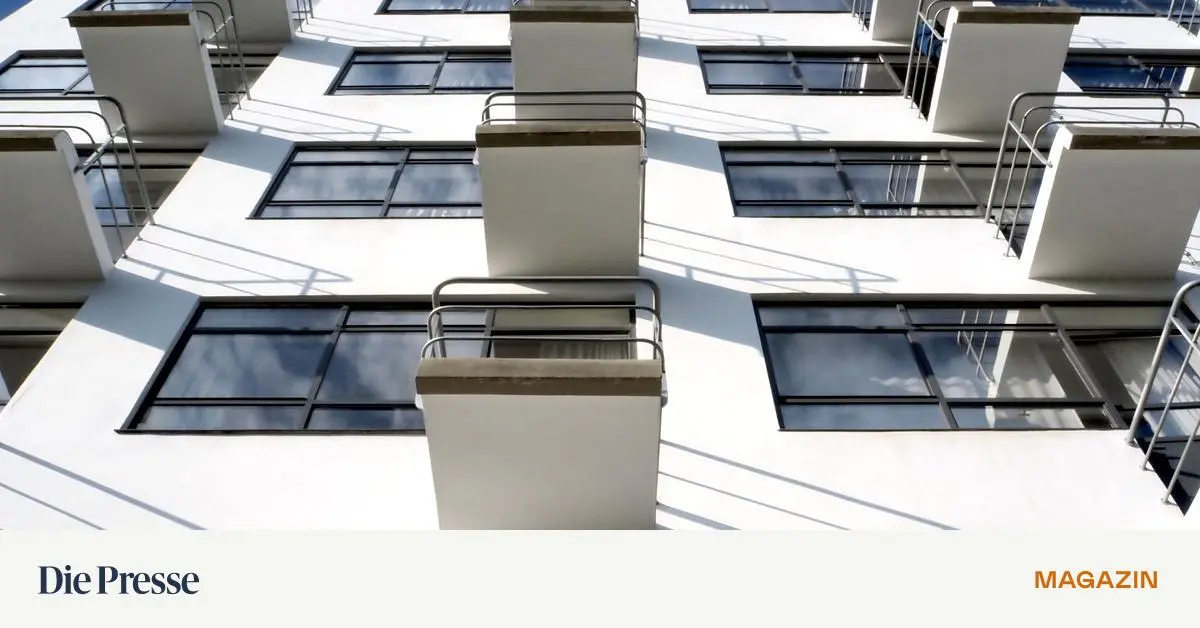 als-studierende-vor-100-jahren-ber-die-bauhaus-fassaden-kletterten-premium