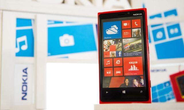 Nokia: Lumia-Wachstum als Munition gegen Blackberry