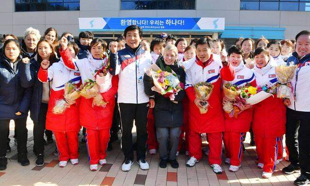 Nordkoreanische Eishockeyspielerinnen