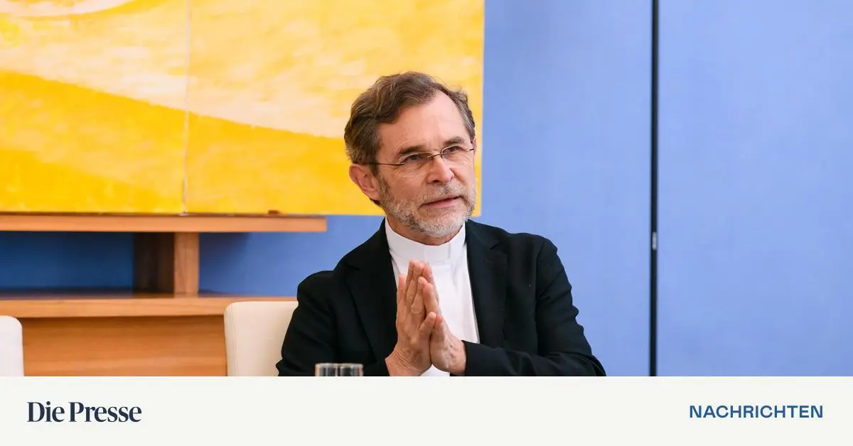 Zu-wenig-Geld-zu-wenige-Gl-ubige-Kirche-muss-ihr-Familiensilber-verkaufen-premium-