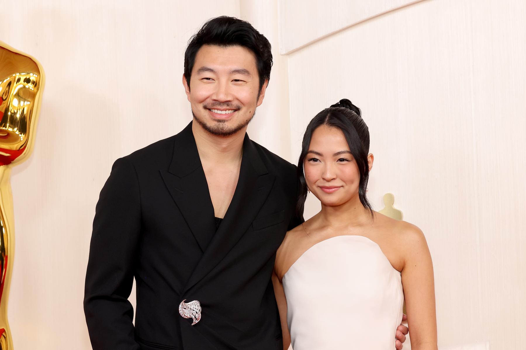 Marvel star Simu Liu got engaged with his partner Allison HSU-Diepresse.com