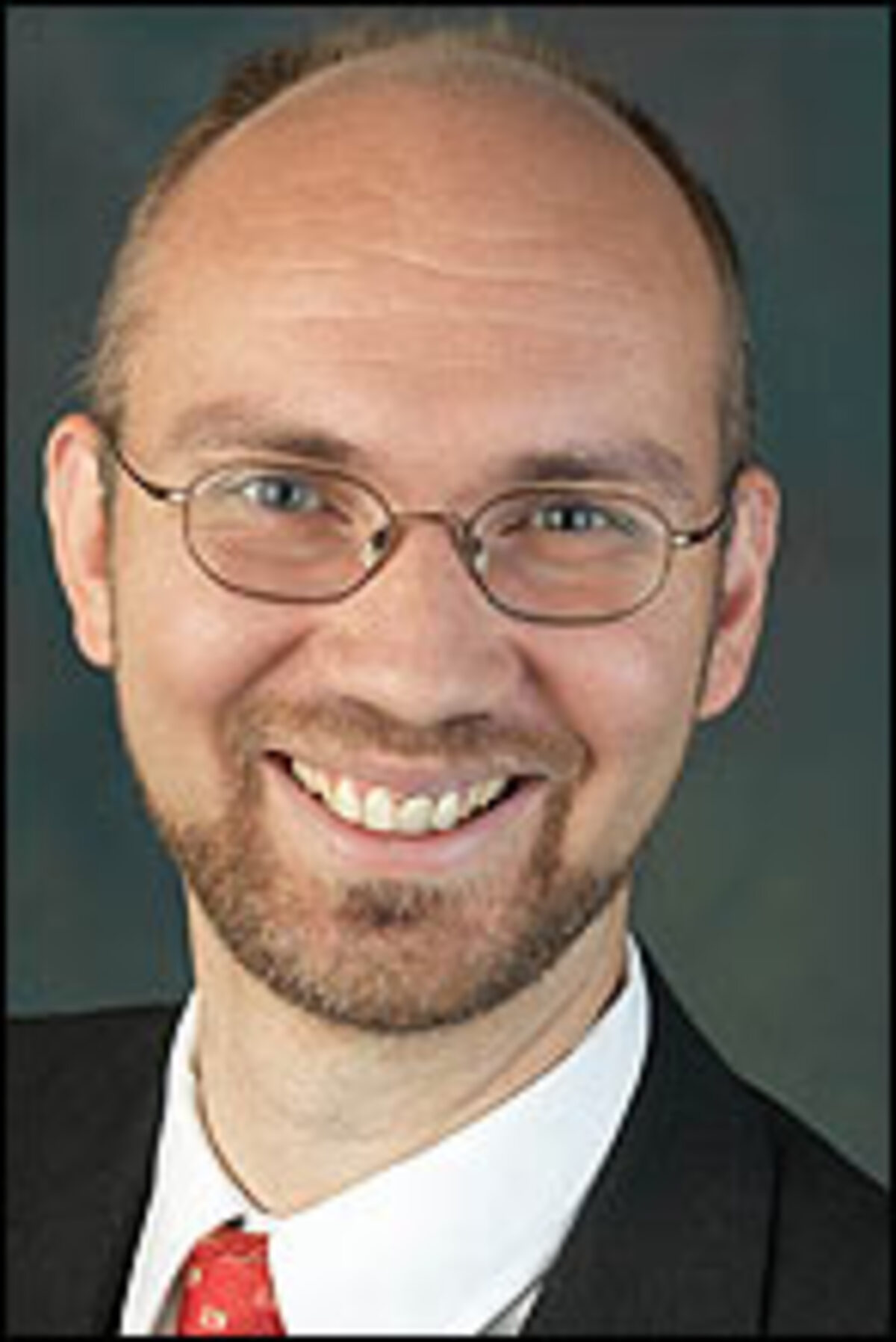 Mag. Wolfgang Lassl, M.A.L.D. (36) ist neuer Project Manager bei der Österreichischen Tochtergesellschaft des Malik Management Zentrum St. Gallen. Seine Ausbildung absolvierte er in Internationalen Beziehungen und Theologie, unter anderem an der Fletcher School, der Harvard University sowie der Sorbonne. In seiner bisherigen Karriere war Lassl europaweit über mehrere Jahre als Unternehmensberater bei namhaften internationalen Unternehmen vor allem in den Branchen Chemie, Pharma und Energieversorgung tätig.