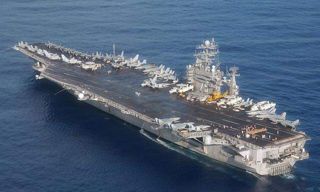 Die "USS Harry S. Truman" verstärkt die Nato-Übung "Trident Juncture" mit 5000 Soldaten.