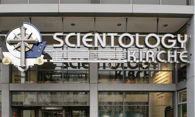 Kaernten Schulreferentin warnt ScientologyWerbung