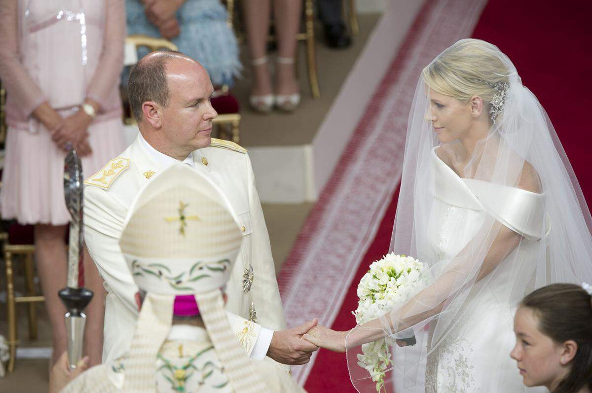 Ein rauschendes Hochzeitsfest hatte es zuletzt 2011 gegeben, als der monegassische Herrscher Fürst Albert II. von Monaco die 20 Jahre jüngere Südafrikanerin Charlène Wittstock geheiratet hatte.