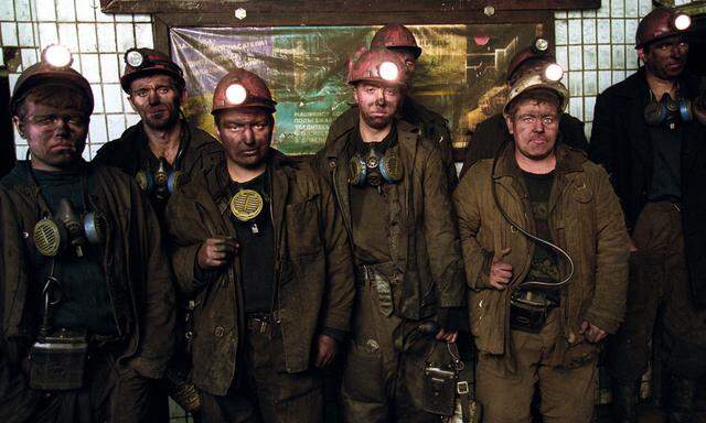 Bergarbeiter im Donbass, dem ukrainischen Industriezentrum (aus dem Film „Workingman's Death“ von Michael Glawogger, 2005).