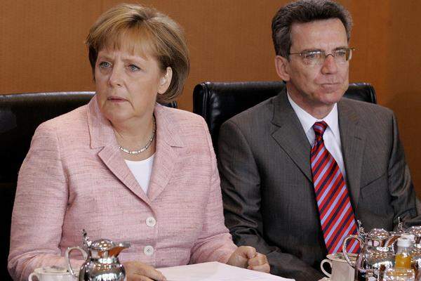 2005 machte Kanzlerin Angela Merkel de Maizière zum Chef des Kanzleramtes. Er wurde zu einem ihrer engsten Vertrauten.
