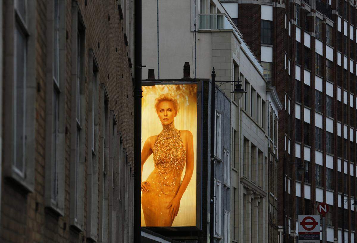 2014 war die Südafrikanerin als Testimonial für Dior im Einsatz.
