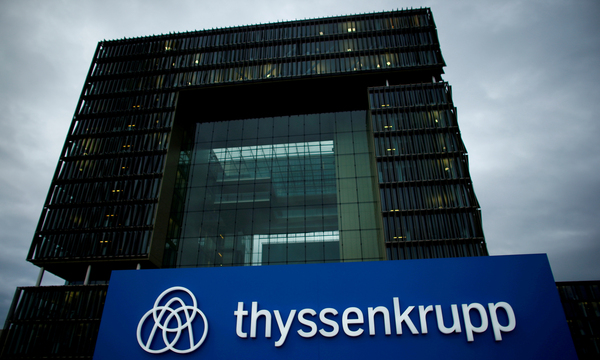 Der neue Chef hat viel zu tun.