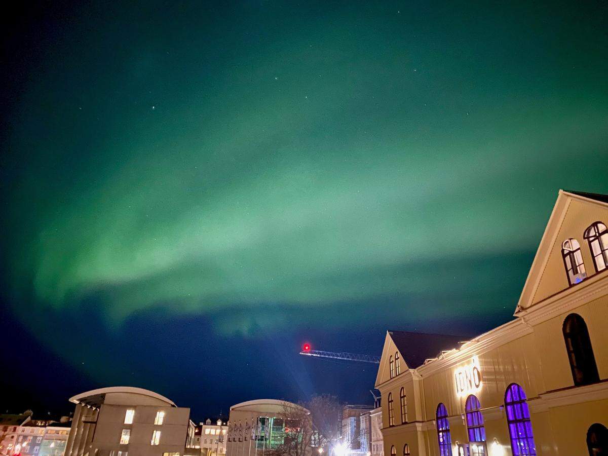 Northern lights over Reykjavik at Airwaves Festival 2022