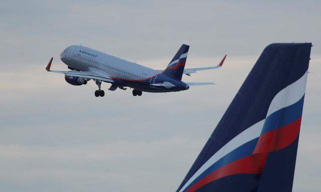 Russischer Aeroflot Airbus A320 hebt ab