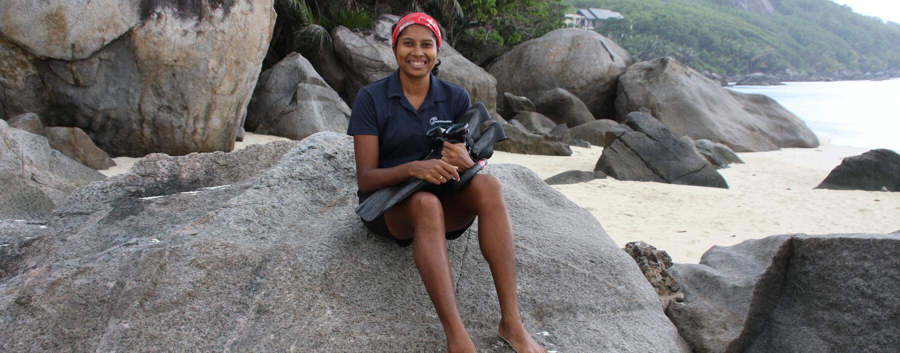 Die Meeresbiologin Amrita Pai will mit „Wise Oceans“ Urlauber für den Schutz der Meere gewinnen. 