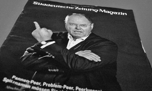 Steinbrueck zeigt Stinkefinger