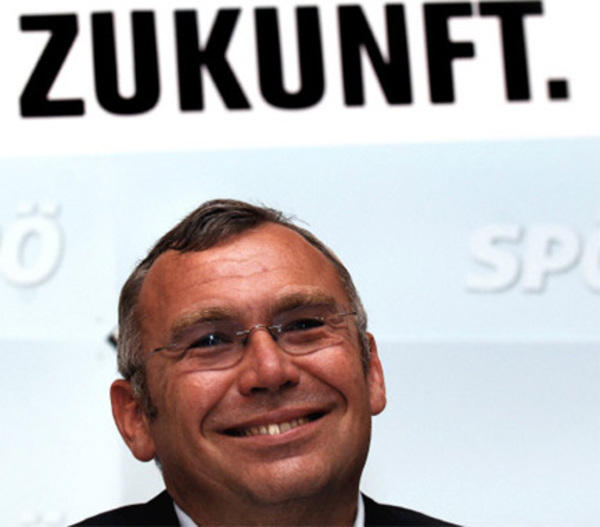 Auftakt des Nationalrats-Wahlkampfes verspricht SPÖ-Chef Alfred Gusenbauer die Abschaffung der Gebühren, falls er Bundeskanzler wird.