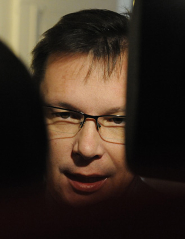 "Österreichs Olympiateam ist so richtig auf Touren gekommen. Das muss spätestens nach dem souveränen Goldmedaillengewinn unseres Springerteams jeder Sportfan in Österreich erkennen! Wir halten nun bei neun Medaillen, ich bin überzeugt, dass dieser Olympiatitel, den insgeheim jeder erhofft hat und zu dem ich herzlich gratuliere, die Initialzündung für eine ganze Reihe weiterer Medaillen liefert."