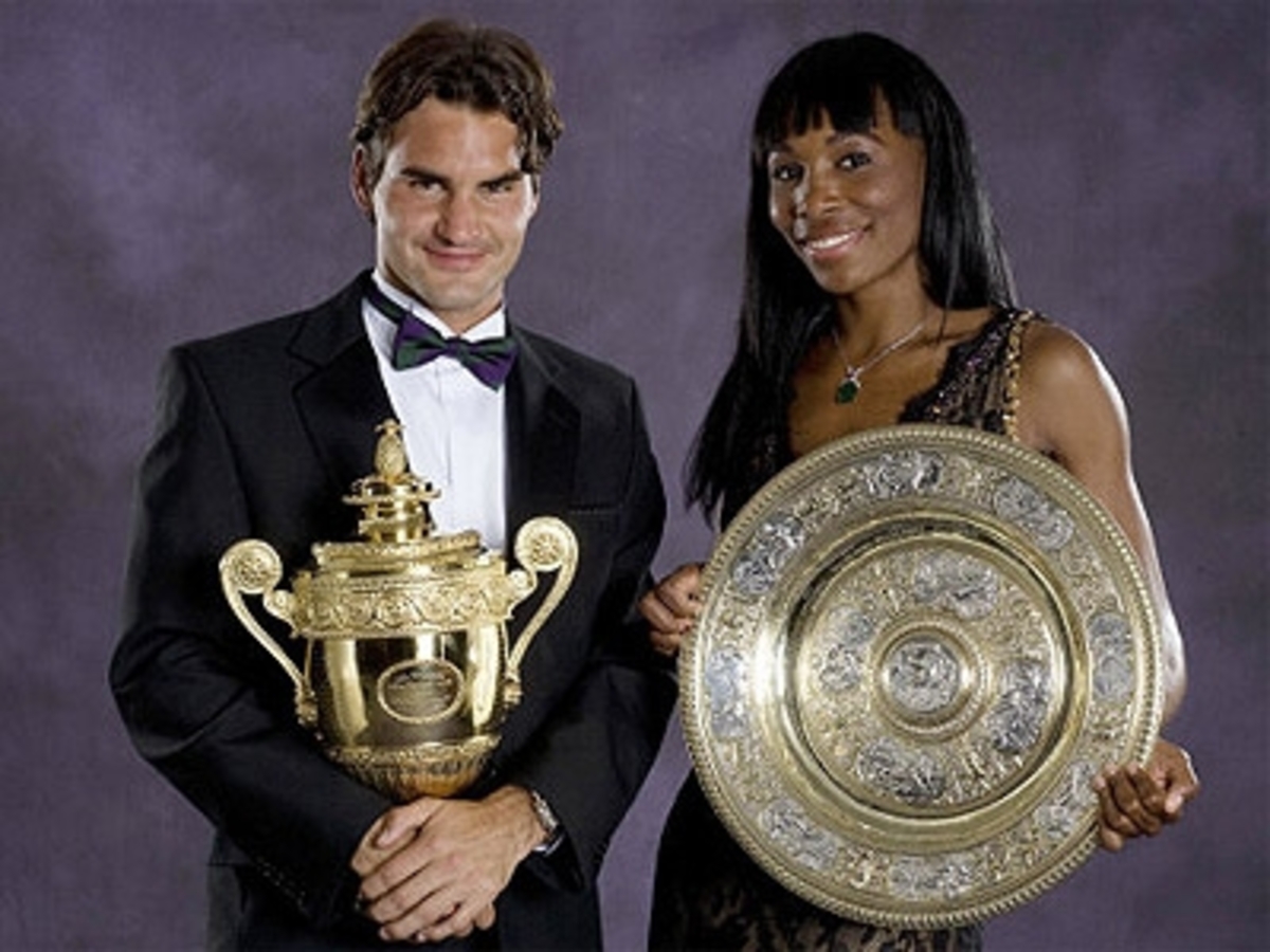 SportVenus Williams und Roger Federer gewinnen den Tennis-Rasen-Klassiker in Wimbledon. Für die US-Amerikanerin ist es der vierte Titel in London, sie besiegt im Finale die Französin Marion Bartoli glatt mit 6:4,6:1. Federer revanchiert sich beim Spanier Rafael Nadal für die Finalniederlage in Roland Garros und krönt sich zum fünften Mal in Folge zum Champion. Der Schweizer egalisiert bei seinem elften Grand-Slam-Triumph den Rekord von Björn Borg, der von 1976 bis 1980 fünfmal en suite gewonnen hatte.