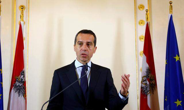 Austrian Chancellor Kern addresses the media in Vienna