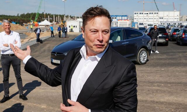 FILES-US-AUTOMOBILE-MUSK-TESLA-ENVIRONMENT