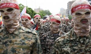 Archivbild vom April 2022: Islamische Revolutionsgarden bei einer Parade am al-Quds-Tag in Teheran.