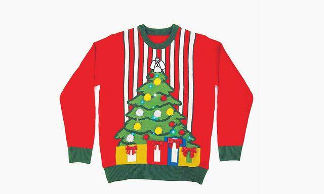 Dieses ästhetische Kleidungsstück heißt „The Night Before“ und stammt von der britischen Firma Cheesy Christmas Sweater.