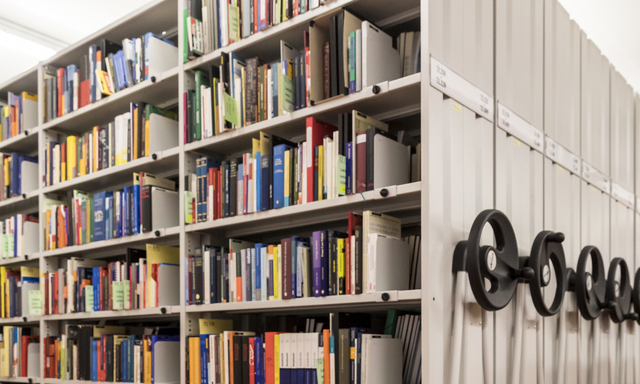 Tiefenspeicher der Parlamentsbibliothek im Palais Eppstein.